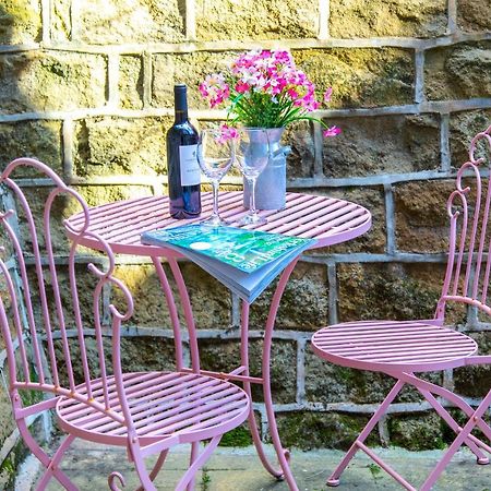 The Ilkley Hideaway Apartment Bagian luar foto